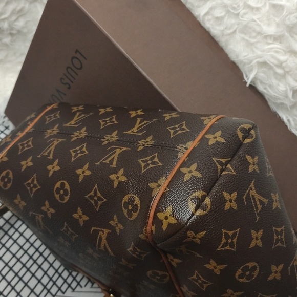XXSold..Louise Vuitton Monogram totally PM tote handbag - Picture 6 of 11